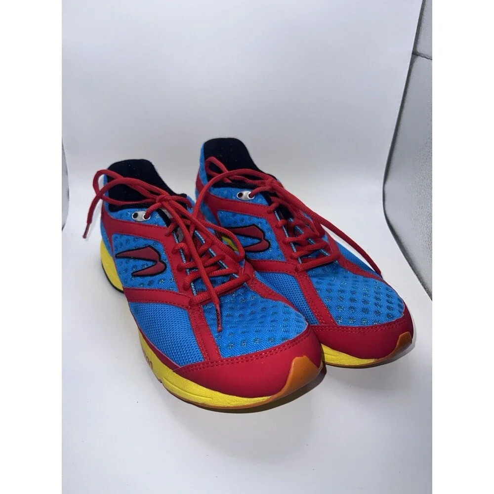 Newton Gravity Mens Athletic Running Shoes Sneakers Mens size 9 Red Yellow Blue